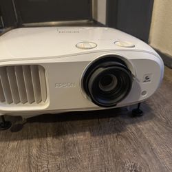 Epson 3200 Home Cinema