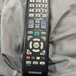 Samsung BN59-00857A Remote Control Works with numerous 2009-2010 models, including B350, B360, B450, B460, and B650 series TVs