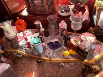 Table Is A Set Needs To Go Asap