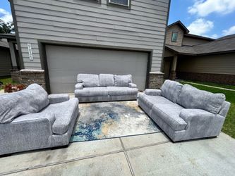 3-Piece Gray Sofa Set – Couch, Loveseat & Chair – Clean & Comfortable