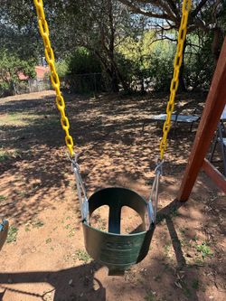 Free Used Swing Set