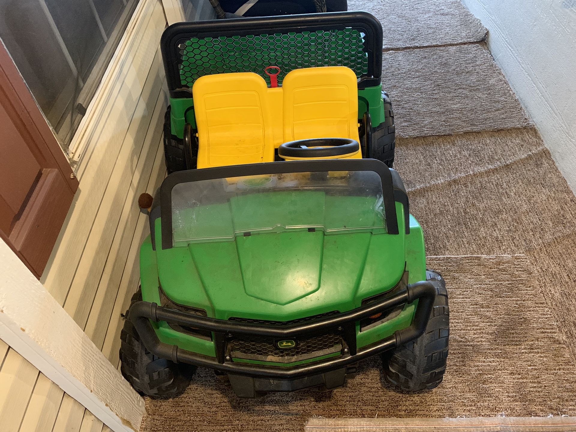 John deere kid tractor