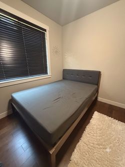Queen Size Bed Frame with Mattress
