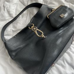Dooney & Bourke Shoulder Bag W/wallet