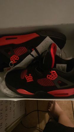 Red thunders Red thunders
