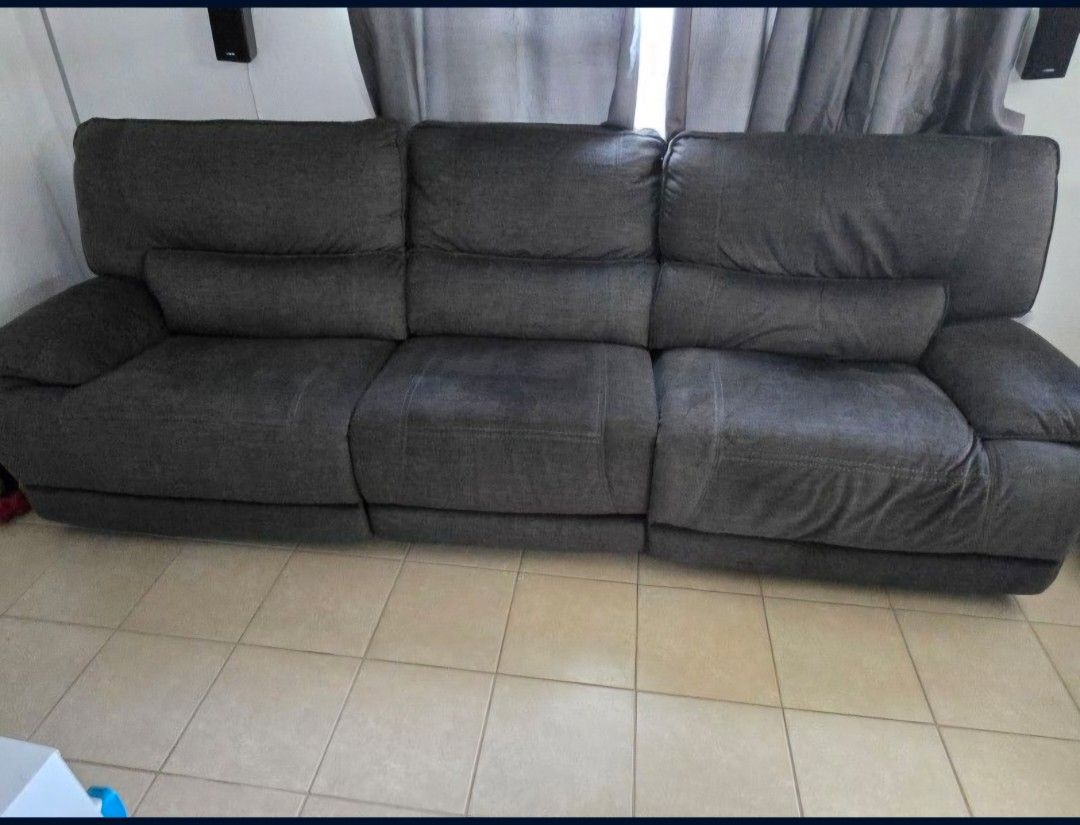 3 Piece Sectional Couch