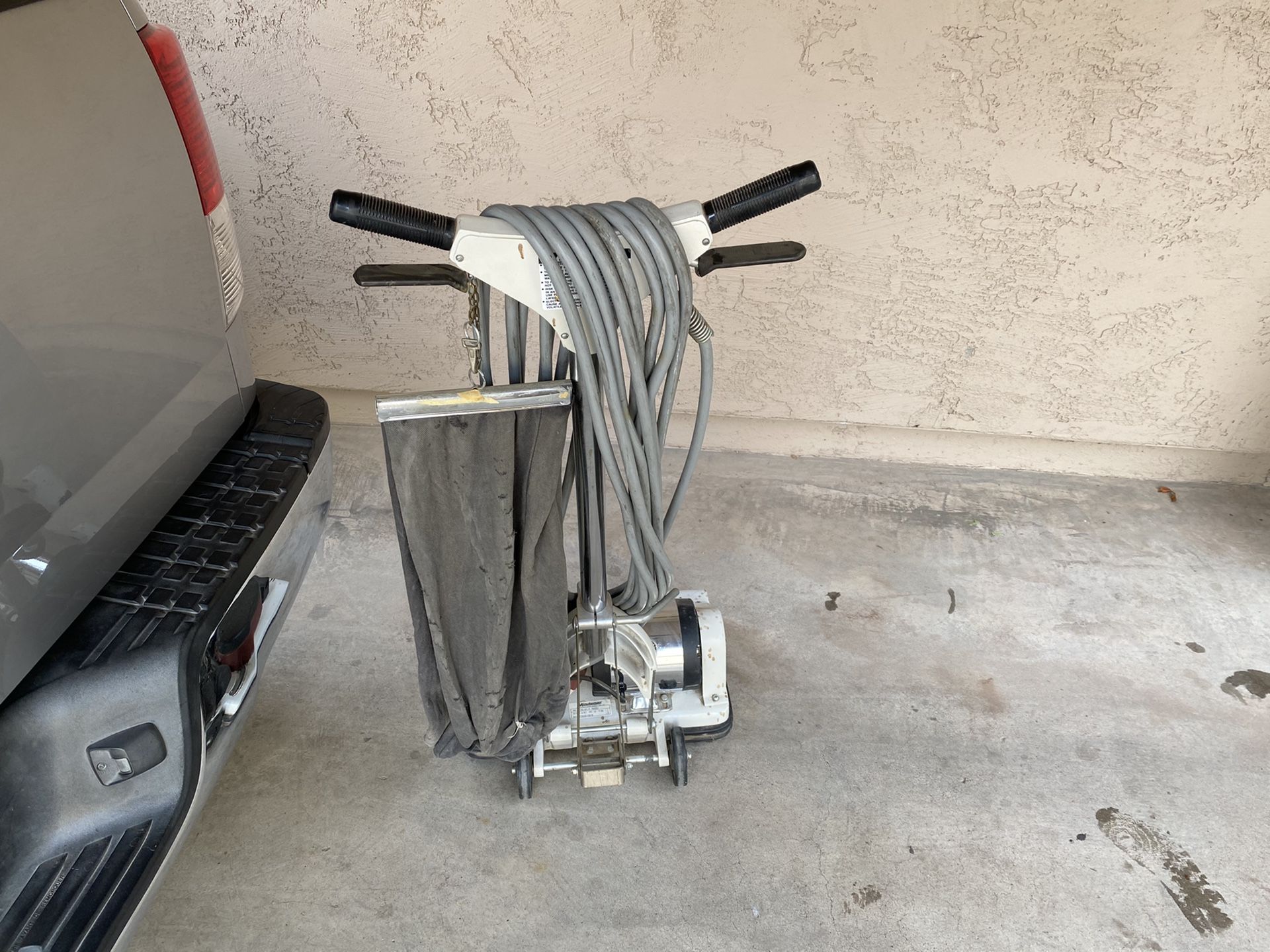Carpet cleaning pile lifter for Sale in Chandler, AZ OfferUp