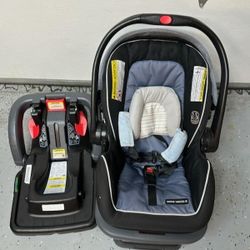Infant Car Seat With 2 Bases 