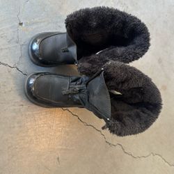 Girl Shoe Boots