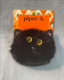 Brand New Piper k Cat Hair Clip