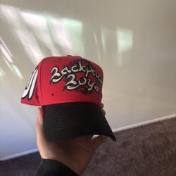 backpack boys x thirtyone hats 