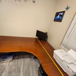 Large idea desk
