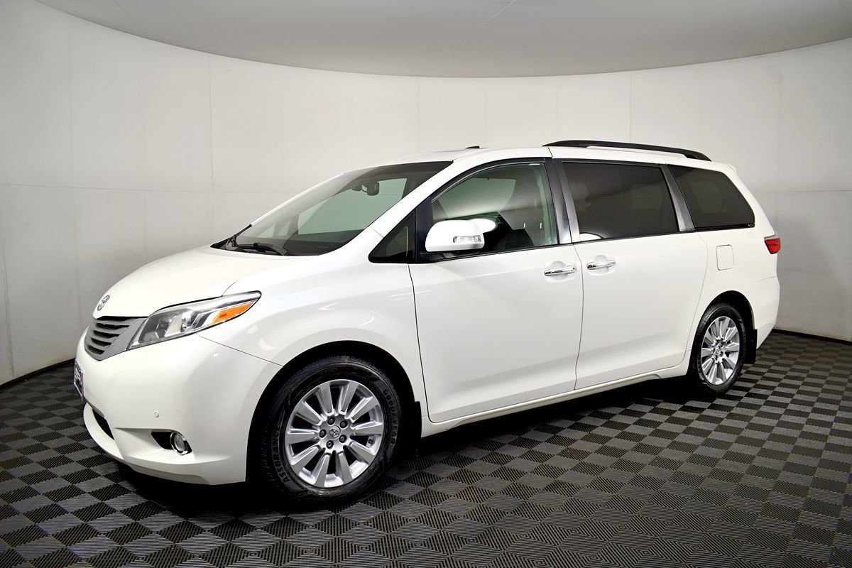 2015 Toyota Sienna