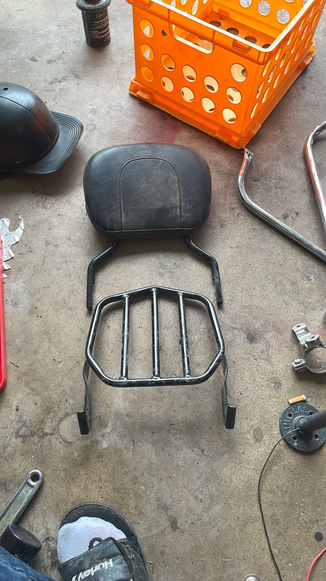 Harley Backrest And Luggage Rack