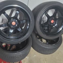 18 Rims And Tires.  AodHan AH08 Wheels - 5x114.3 18" - Gloss Black
18x9.5" Size | +30mm Offset