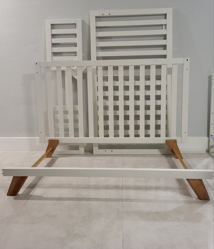 Crib - Child Craft Convertible Crib- Baby- Toddler- Child