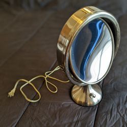 Lighted Vanity Makeup Mirror