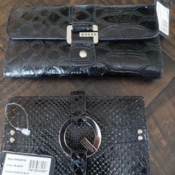 New Guess Wallets