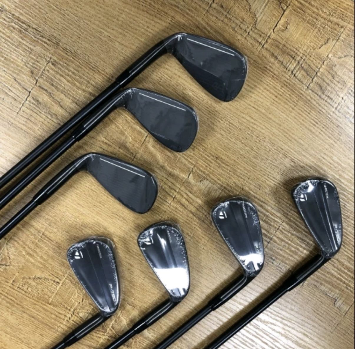 Taylormade 2024 P790 Irons 4-PW Black Dynamic Gold 105g S300 Stiff Grip