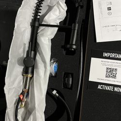 VIGO Edison 19'' H Single Handle Pull-Down Sprayer Kitchen Faucet in Matte Black