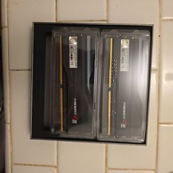 G.Skill Trident Z5 RGB 32GB (2 x 16GB) DDR5-6000 PC5-48000 CL36 Dual Channel 