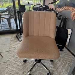 Desk Swivel Chair With Wheels 
