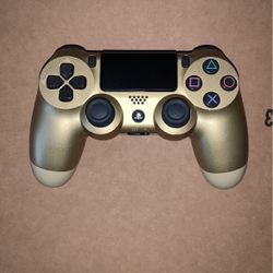 PS4 Controller Gold