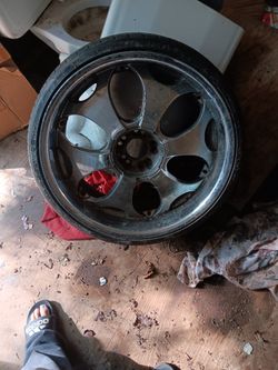 22 Inch Rims No Center Pieces All Hold Air Lincoln Crown Vic