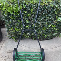 Scotts 18 in. Manual Lawn Mower