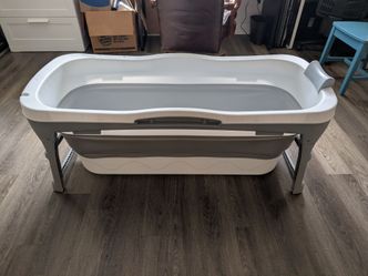 Full size collapsible bath tub