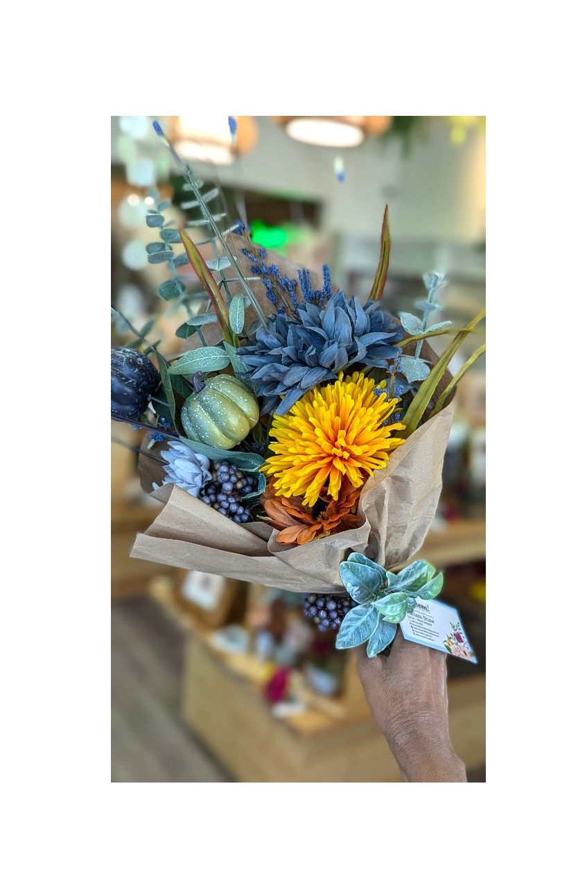 Large Fall Wrapped Bouquet πΏπ