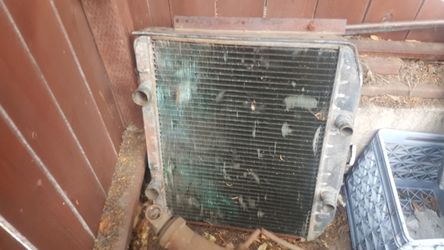 Radiator For A 51 Mercury