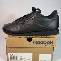 Reebok Classic. Size 8.5 Unisex.