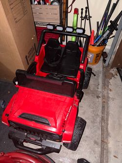 2-Seater Jeep Car