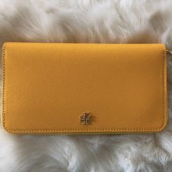 Brand New Tory Burch Wallet 