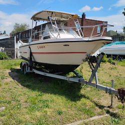 1993 Alcatron By Aquasport. 22 Ft W/A/cabin Fishing Boat 