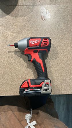 Milwaukee M18 1/4 hex impact driver+ drill bit (BATTERY NOT INCLUDED)
