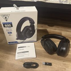 Turtle Beach Stealth 600 Gen 2 Max Headset - PS5/PS4