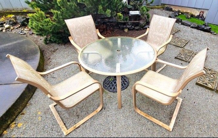 Free Table And Chairs