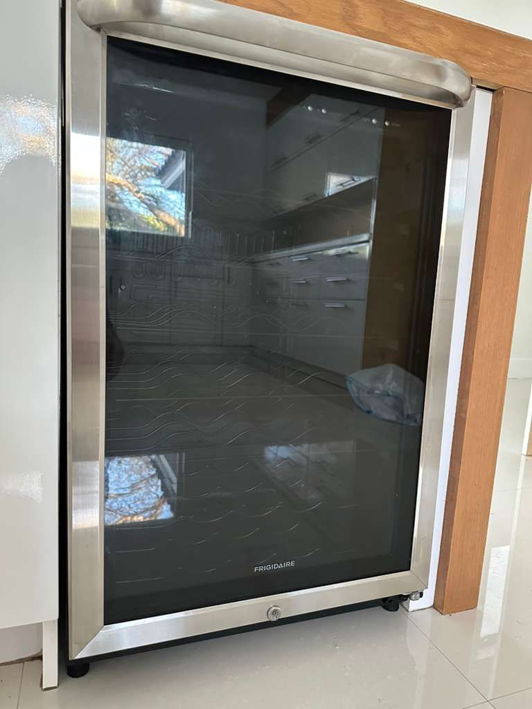 Frigidaire Built-In Wine Cooler – Stainless Steel – Excellent Condition