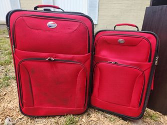 American Tourister luggage 2pc