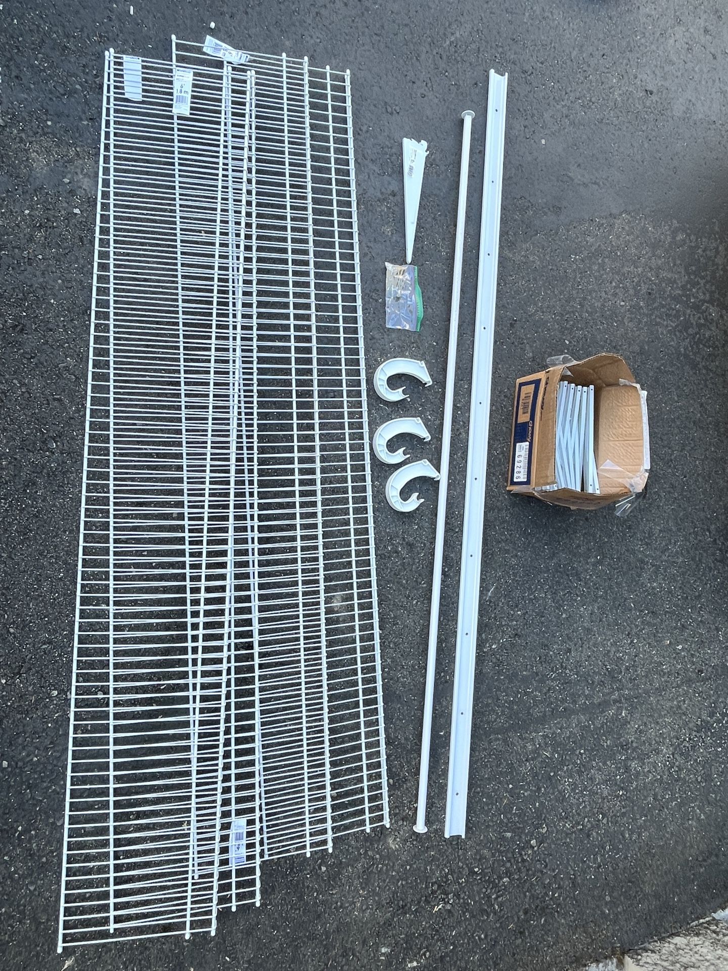 6’ Closetmaid Wire Shelving - Full Set