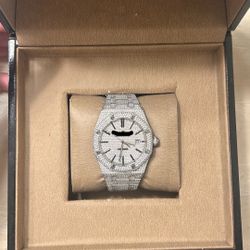 Bussdown Moissanite Watch