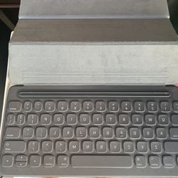 Apple Original Keyboard Bluetooth Cover , iPad Pro 2 Gen