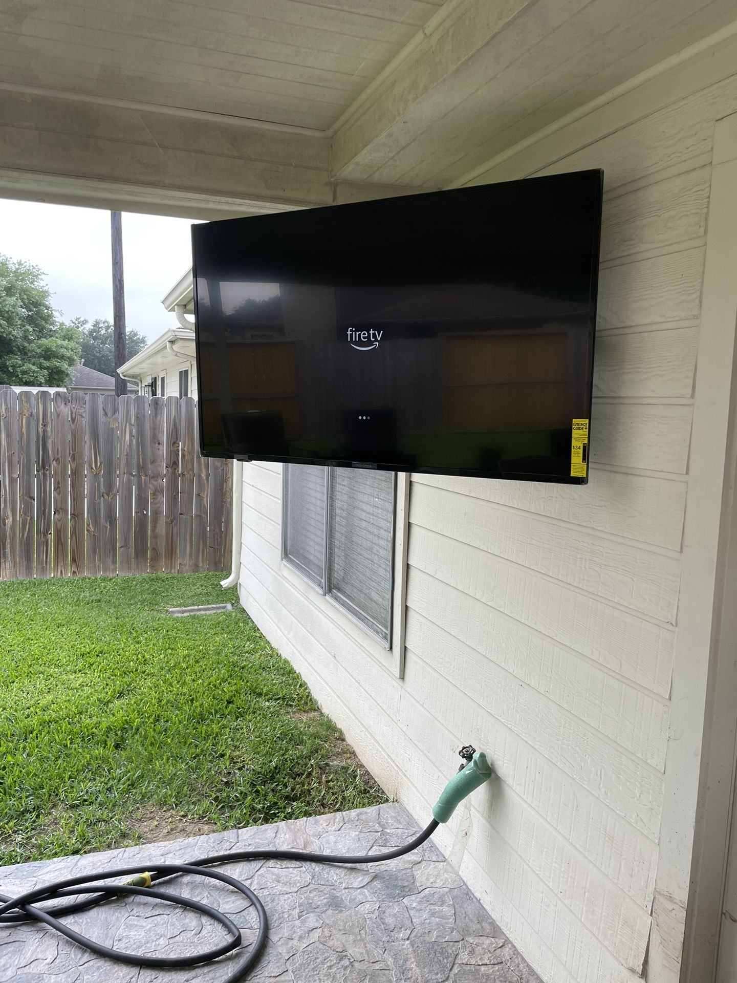 Tv Wall Mount With Outlets 