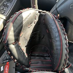 Rawling R9 Series Youth Pro Taper Glove