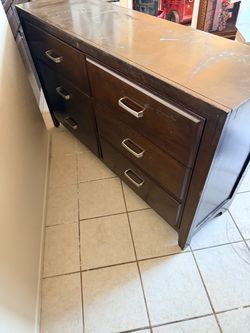 6 door clothes cabinet