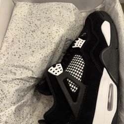 Retro 4 White Thunder