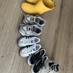 Boys shoes Size 7