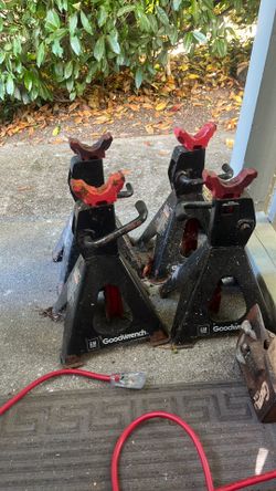 Goodwrench Car/Truck jack stands